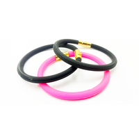 Échantillon gratuit, meilleurs cadeaux promotionnels, bracelet en silicone fait main de style art populaire, couleur personnalisée, application de Noël, nouveau design