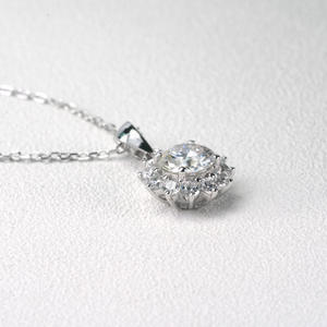 Collar de Plata de Ley 925 con Moissanita en Oferta, Collar con Colgante de Moissanita en Forma de Copo de Nieve de Corte Redondo de 1CT 2CT - Product Image 4