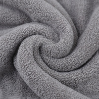 Ensemble de serviettes de bain de luxe pour hôtel, 100% coton, 70x140cm, blanc avec logo personnalisé - Haute densité pour les spas, les piscines et les centres de villégiature