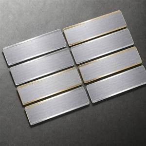 Lencana Nama Stainless Steel Warna Cermin Kosong Custom, Mendukung Laser dan Pencetakan Logo Perusahaan - Product Image 1