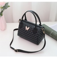 Pillowcase 2026 Fashion Outward Retro Mobile Bag Small Trendy Trendy Korean Style Makeup Bag for Women
