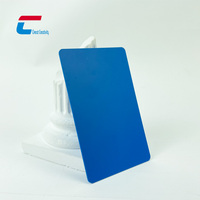 Carte RFID NFC imprimable multicolore 13,56 MHz en PVC blanc/noir avec puce NTAG215, utilisation hôtelière, étanche