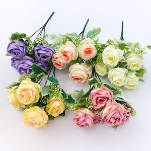 Bouquet de camélias artificiels à 5 têtes, fleurs en soie de 40 cm, décoration florale pour mariage et maison - Product Image 1