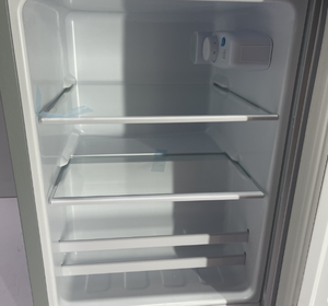 Refrigerador de Doble Puerta Pequeño para Hogar, Dormitorio o Apartamento, Refrigerador de Alta Calidad y Lujo - Product Image 5