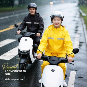 <span class=keywords><strong>Combinaison</strong></span> <span class=keywords><strong>de</strong></span> <span class=keywords><strong>pluie</strong></span> réfléchissante en deux pièces, imperméable et respirante, ensemble veste et pantalon pour adultes, pour le cyclisme et la randonnée en plein air - Product Image 4