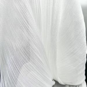 Tissu en <span class=keywords><strong>voile</strong></span> de tulle plissé transparent en polyester recyclé brillant effet crêpe scintillant pour vêtements de mariage - Product Image 5