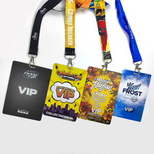卸売パーソナライズカスタムプラスチックIDカードイベントパスイベント舞台裏バッジVIPパスバッジストラップ付き - Product Image 4