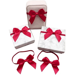 E-ma thuật <span class=keywords><strong>Hot</strong></span> Bán nhiều màu sắc giáng sinh satin Ribbon đóng gói <span class=keywords><strong>Bow</strong></span> với đàn hồi <span class=keywords><strong>Loop</strong></span> in <span class=keywords><strong>Bow</strong></span> cho món quà đóng gói trang trí - Product Image 4