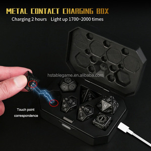 Jeu de dés électroniques LED DND 7 dés polyédriques rechargeables avec boîtier de chargement pour jeux de table - Product Image 5