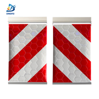 Marquage réfléchissant haute visibilité de l'extérieur dans les hayons de levage drapeaux d'avertissement pour camion et véhicule