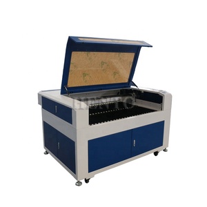 Machine de gravure laser haute performance sur bois / Gravure laser de bouteilles d'eau / Machine de gravure laser - Product Image 2