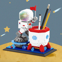 Ensemble de mini-blocs de construction à assembler avec lumière LED, série Astronaute Spatial, porte-crayons fusée et figurine astronaute, ensembles de briques