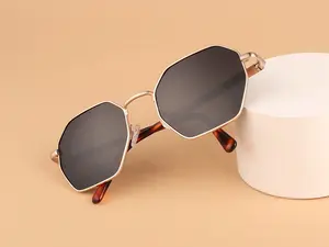 Gafas de Sol de madera y Metal 2024, respetuosas con el medio ambiente, patillas de bambú, gafas personalizadas Eine qualitativ hochwertige sonnenbrille