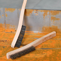 Brosse métallique industrielle MAXMAN 4x16 rangées en acier inoxydable avec manche en bois de hêtre courbé, OEM, pour élimination de la rouille, de la peinture et nettoyage de soudures