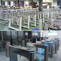Barriera a battente con riconoscimento facciale, controllo accessi biometrico, tornello automatico di sicurezza per pedoni