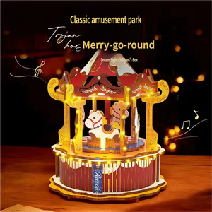 Boîte à musique en bois tendance et amusante de haute qualité, jouet d'assemblage DIY, modèle de carrousel et d'avion, ornement éducatif pour enfants de 7 à 12 ans et plus, unisexe - Product Image 3