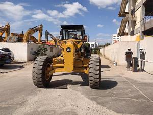 รถเกรดเดอร์มือสอง Caterpillar รุ่น 140H พร้อมเครื่องยนต์ดีเซล เกียร์บ็อกซ์ และปั๊ม - ราคาถูก - Product Image 3