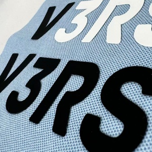 Tùy chỉnh 3D <span class=keywords><strong>Silicone</strong></span> truyền nhiệt Sticker in với <span class=keywords><strong>logo</strong></span> cho hàng may mặc Túi giày - Product Image 4