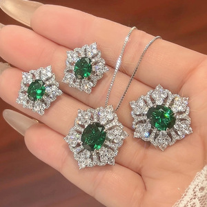 Glass Elegant Green Gemstone <b>Rings</b>-High-End Versatile Wholesale for Women - Product Image 1