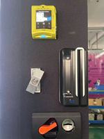 Distributeur automatique de snacks étanche standard allemand avec fonction SDK, paiement multiple et écran tactile pour utilisation en extérieur, vérification d'âge 18+