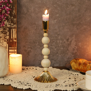 Aromathérapie française Scène <span class=keywords><strong>de</strong></span> dîner <span class=keywords><strong>de</strong></span> Noël Accessoires <span class=keywords><strong>de</strong></span> tournage <span class=keywords><strong>de</strong></span> <span class=keywords><strong>film</strong></span> et <span class=keywords><strong>de</strong></span> télévision Bougeoir en perles <span class=keywords><strong>de</strong></span> bois rétro créatif - Product Image 4