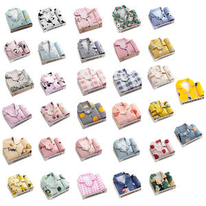 <span class=keywords><strong>Pigiama</strong></span> da <span class=keywords><strong>Donna</strong></span> in Seta Stampata Due <span class=keywords><strong>Pezzi</strong></span> di Design, Set <span class=keywords><strong>Pigiama</strong></span> Corto - Product Image 2