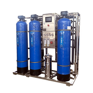 Usine de traitement d'eau par osmose inverse industrielle 1000 LPH en acier inoxydable 304 avec moteur de contrôle automatique et engrenage pour eau pure - Product Image 3