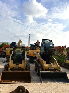 รถตักล้อยางขนาดเล็ก Caterpillar 246C ปี 2021 เครื่องจักรก่อสร้างยอดนิยม เครื่องยนต์คัมมินส์ เกียร์คาวาซากิ ปั๊ม ชั่วโมงการทำงานต่ำ สภาพดีเยี่ยม - Product Image 3