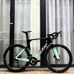 <span class=keywords><strong>V</strong></span>élo de route complet en carbone avec cadre aérodynamique, frein à disque et groupe <span class=keywords><strong>Shimano</strong></span> <span class=keywords><strong>105</strong></span> - Product Image 6