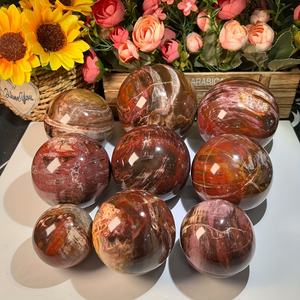 Vente en gros CrystalHola : Boules de bois pétrifié de haute qualité, tendance mode, sculptées à la main, décor bohème, éducatives - Product Image 4