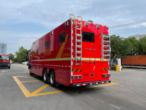 Heavy-Duty sitrak 6x4 tự động Camper van | 4-Ngủ DIESEL RV với nâng cao khả năng tải - Product Image 4