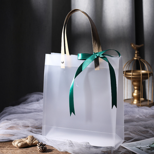 Impresión personalizada de lujo negro con superficie mate Glod estampado en caliente para Zapatos Ropa joyería Boutique bolsa de compras altamente duradera - Product Image 2