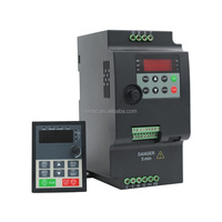 Variateur de fréquence (VFD) à bas prix 0,75 kW 1,5 kW 2,2 kW 380 V triphasé à commande vectorielle pour moteur AC 220 V