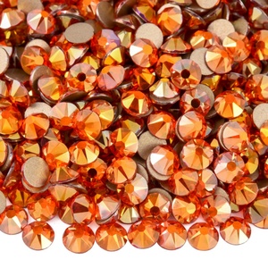 Oleeya Bling Nouvelles Couleurs 2088 16cut SS16 Strass en Cristal Rose Gold AB pour Nail Art - Product Image 2