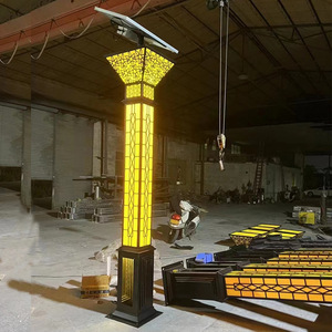 เสาไฟสวนโลหะกลางแจ้ง หลอดไฟ LED พร้อมโคมแก้ว แสงวอร์มไวท์ 2700K IP66 AC 220V  ไม่สามารถถอดแยกได้ พร้อมเซ็นเซอร์ตรวจจับความเคลื่อนไหว ใช้พลังงานแสงอาทิตย์ - Product Image 3