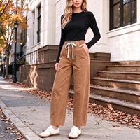 Jean large en denim à taille froncée couleur caramel avec cordon de serrage pour les journées d'automne en tricot style Cottagecore