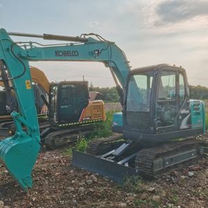 Excavadora usada original de Japón Kobelco Sk75, excavadora hidráulica sobre orugas Kobelco Sk 75 130 140 200 7ton en venta - Product Image 5