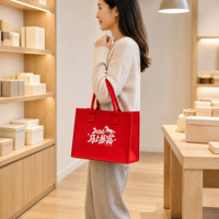 Sac fourre-tout en feutre avec logo personnalisé, sac à main rouge en gros pour banque, entreprise, cadeau du Nouvel An 2027