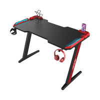 Grande table de jeu PC professionnelle moderne en forme de Z avec porte-gobelet extensible à lumières LED RVB pour salle de jeu