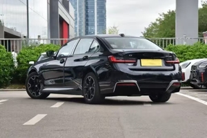 B/M/w I3 Nero 2025 EDrive 40L Pacchetto Midnight Autonomia 592km Batteria 70.2kWh - Product Image 6