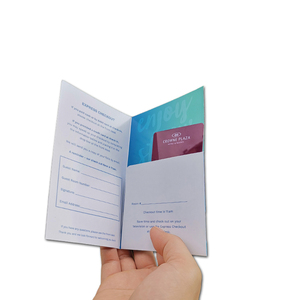 Porte-cartes <span class=keywords><strong>de</strong></span> clé <span class=keywords><strong>de</strong></span> chambre d'hôtel en papier imprimé sur mesure, format et design personnalisés, emballage <span class=keywords><strong>de</strong></span> dossier d'affaires personnalisé - Product Image 3