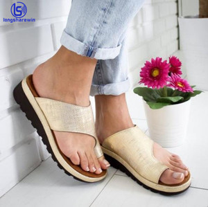 Su grandi Donne di vendita di Vibrazione Casuale di Cadute di Pantofole In Pelle Cuneo Solido Della Spiaggia All'aperto <span class=keywords><strong>sandali</strong></span> di cuoio delle donne Per Le donne Più di Formato - Product Image 3