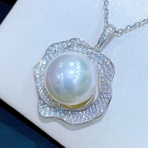 Collier de perles naturelles de haute qualité, tendance, 9-14 mm, couleurs mélangées, design personnalisé avec un nœud de style royal - Product Image 2