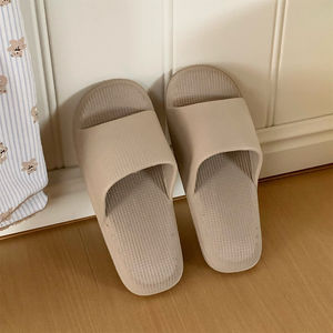 XIXITIAO Pantoufles en gaufre minimalistes <span class=keywords><strong>pour</strong></span> <span class=keywords><strong>couple</strong></span>, sandales EVA antidérapantes et anti-odeurs, chaussures <span class=keywords><strong>d</strong></span>'intérieur respirantes <span class=keywords><strong>pour</strong></span> hommes et femmes - Product Image 6