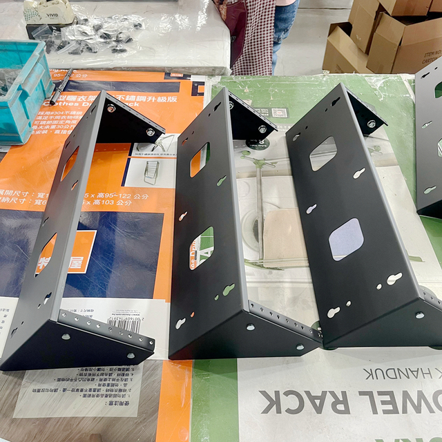 OEM ODM Custom Metal Fabrication Computer Game Support Holder Rack Bracket Arm Stainless Steel/Aluminum Video Game Display Stand