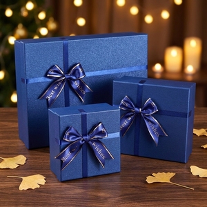 Boîte cadeau rigide bleu marine avec ruban bleu or, boîte d'emballage de luxe en carton pour mariage, anniversaire, cadeau de la Saint-Valentin - Product Image 4