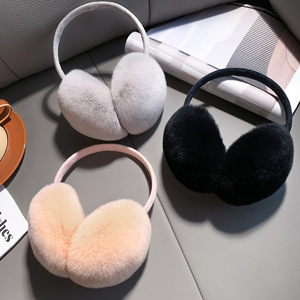 Femmes personnalisé mignon doux en peluche coupe-vent <span class=keywords><strong>cache</strong></span>-oreilles épaissir chaud hiver 100% <span class=keywords><strong>fourrure</strong></span> naturelle <span class=keywords><strong>cache</strong></span>-oreilles <span class=keywords><strong>fourrure</strong></span> <span class=keywords><strong>fourrure</strong></span> <span class=keywords><strong>oreille</strong></span> couvre - Product Image 4