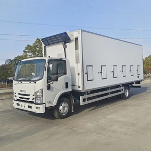 Camión de Transporte de Pollitos de un Día de Edad Isuzu |   Capacidad para 35,000 Pollitos Bebés |   Transportador de Aves con Control Climático - Product Image 3