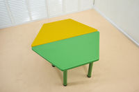 Ensemble de meubles trapézoïdaux économiques pour garderie - Mobilier scolaire - Ensemble table et chaises pour école maternelle et jardin d'enfants