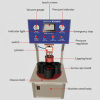 Machine de capsulage sous vide automatique haute capacité pour bocaux en verre, avec système de capsulage électrique à visser pour l'emballage de bouteilles alimentaires et de boissons